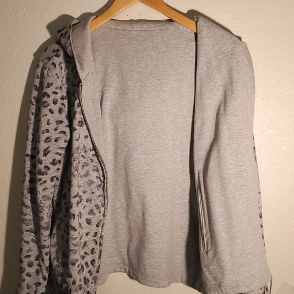 🐆DANA BUCHMAN REVERSIBLE ANIMAL PRINT HOODIE PARKA - SIZE L🐆 - Picture 6 of 7